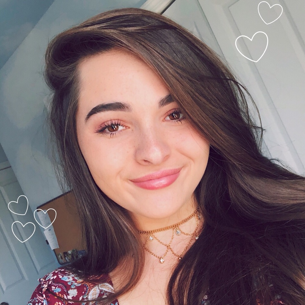 Meet your Posher, Brianna